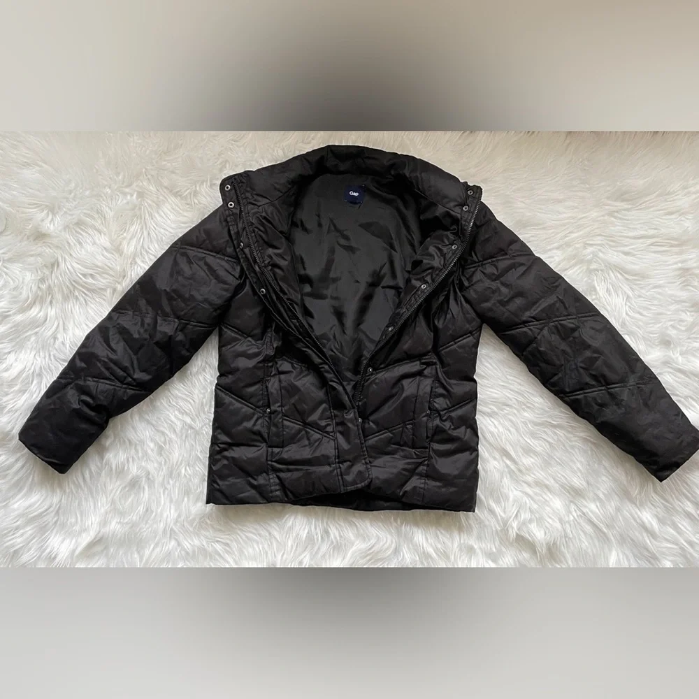 Gap | Women’s Black Medium Lightweight Soft Winter Jacket with Zipper & Buttons